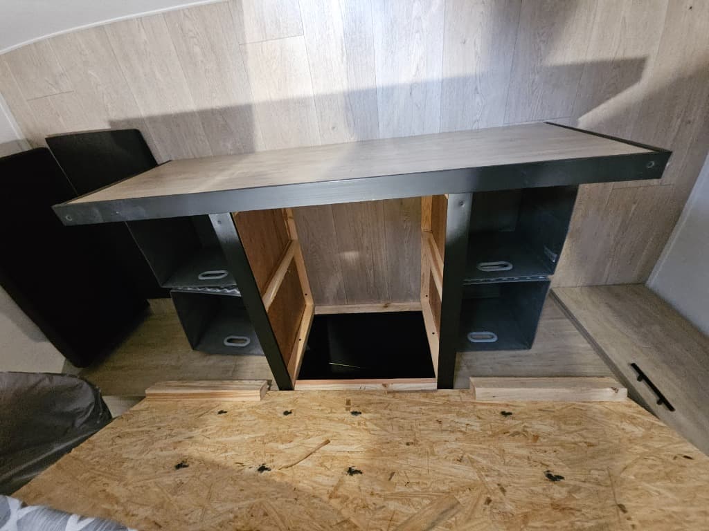 2026 Forest River 2026 Forest River Cherokee Grey Wolf Black Label - thumbnail 34