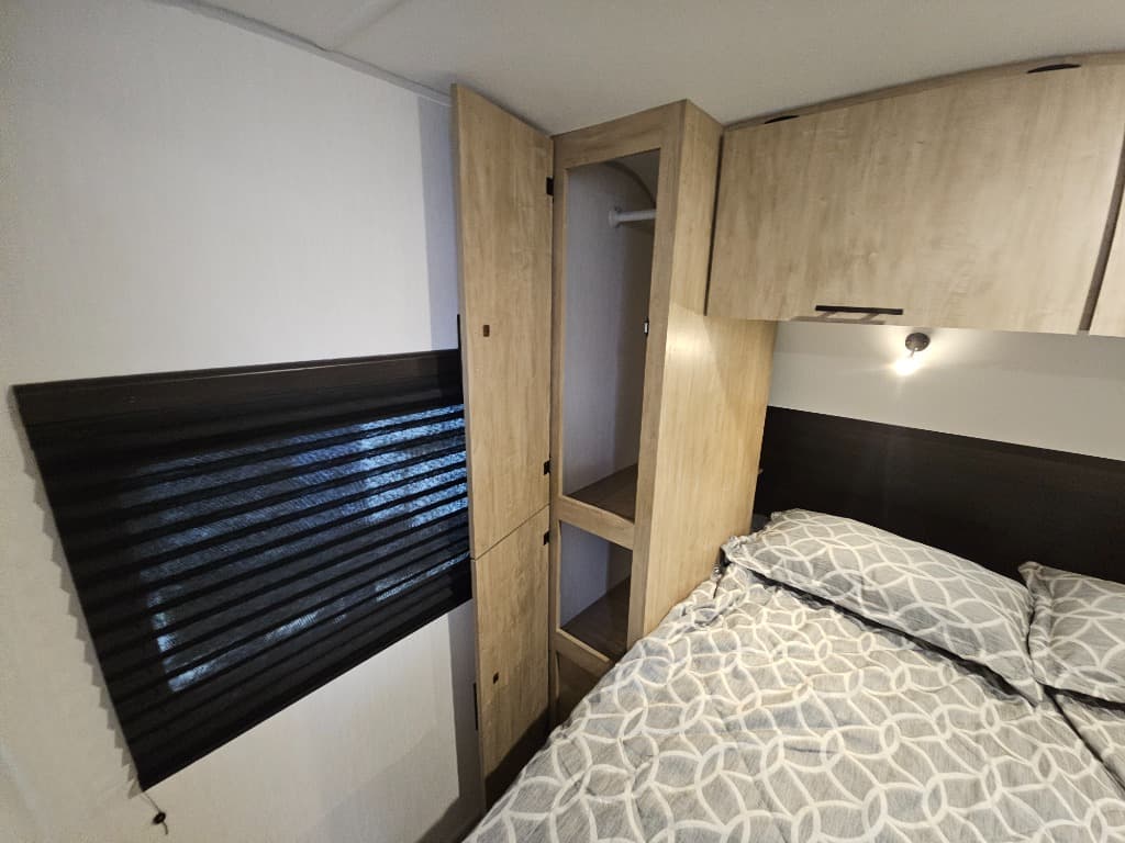 2026 Forest River 2026 Forest River Cherokee Grey Wolf Black Label - thumbnail 35