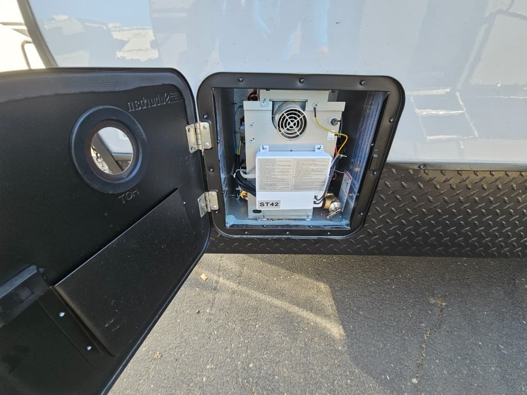 2026 Forest River 2026 Forest River Cherokee Grey Wolf Black Label - thumbnail 53