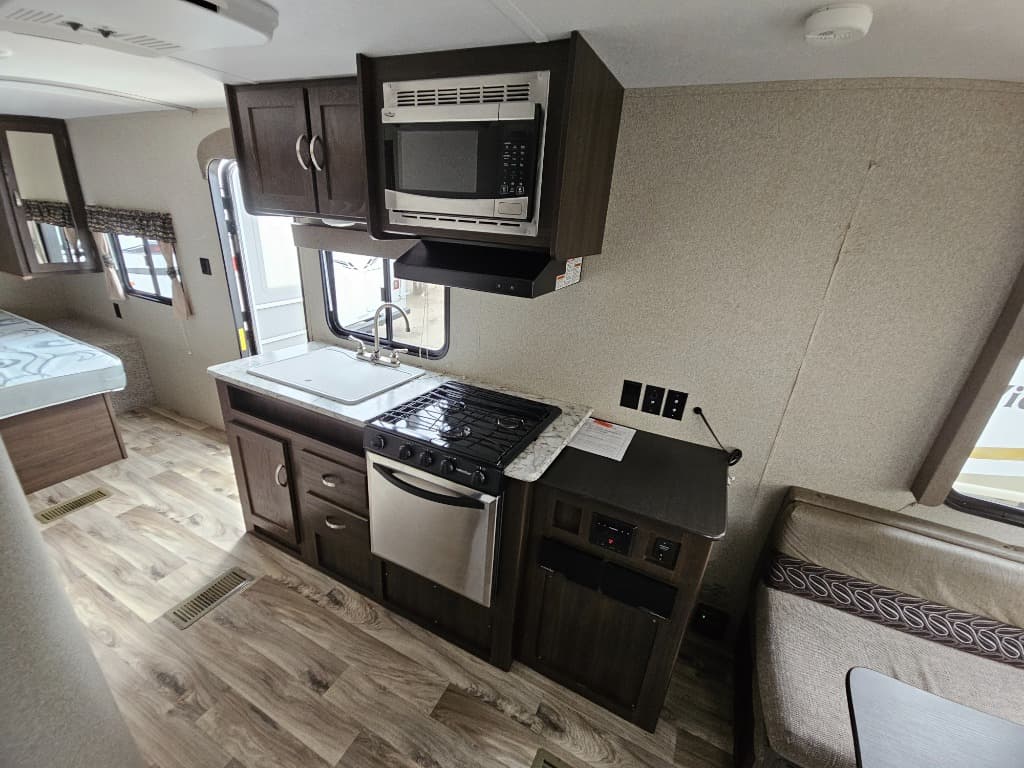 2018 Keystone RV 2018 Keystone RV Springdale - thumbnail 7