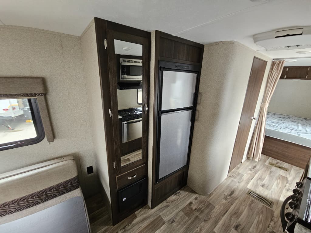 2018 Keystone RV 2018 Keystone RV Springdale - thumbnail 17