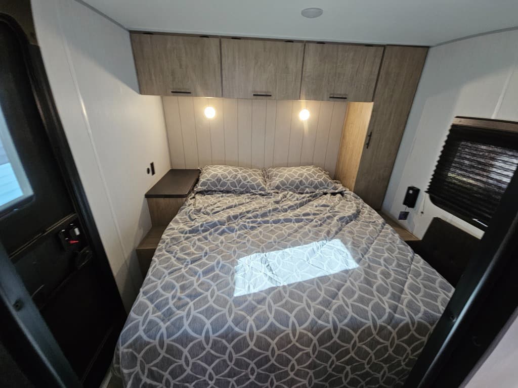 2026 Forest River 2026 Forest River Cherokee Grey Wolf - thumbnail 35