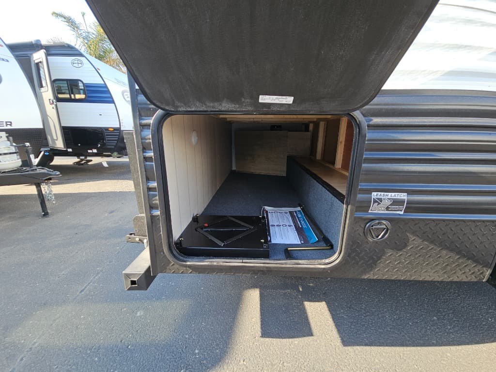 2026 Forest River 2026 Forest River Cherokee Grey Wolf - thumbnail 52