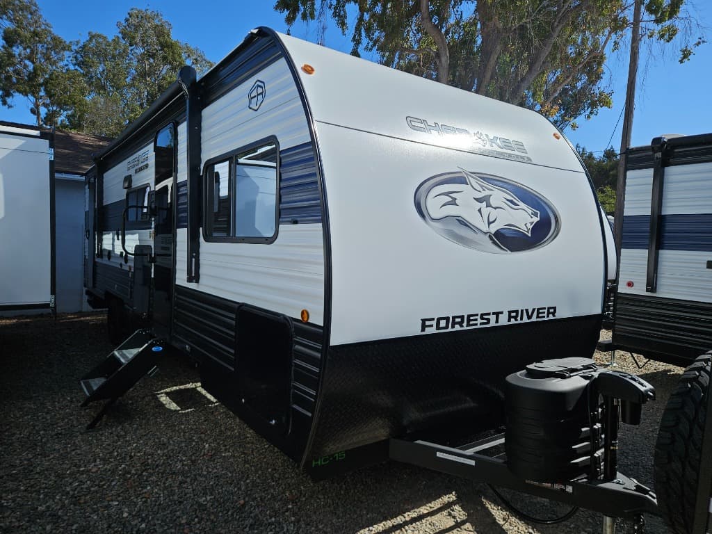 2026 Forest River Cherokee Grey Wolf 26DBH