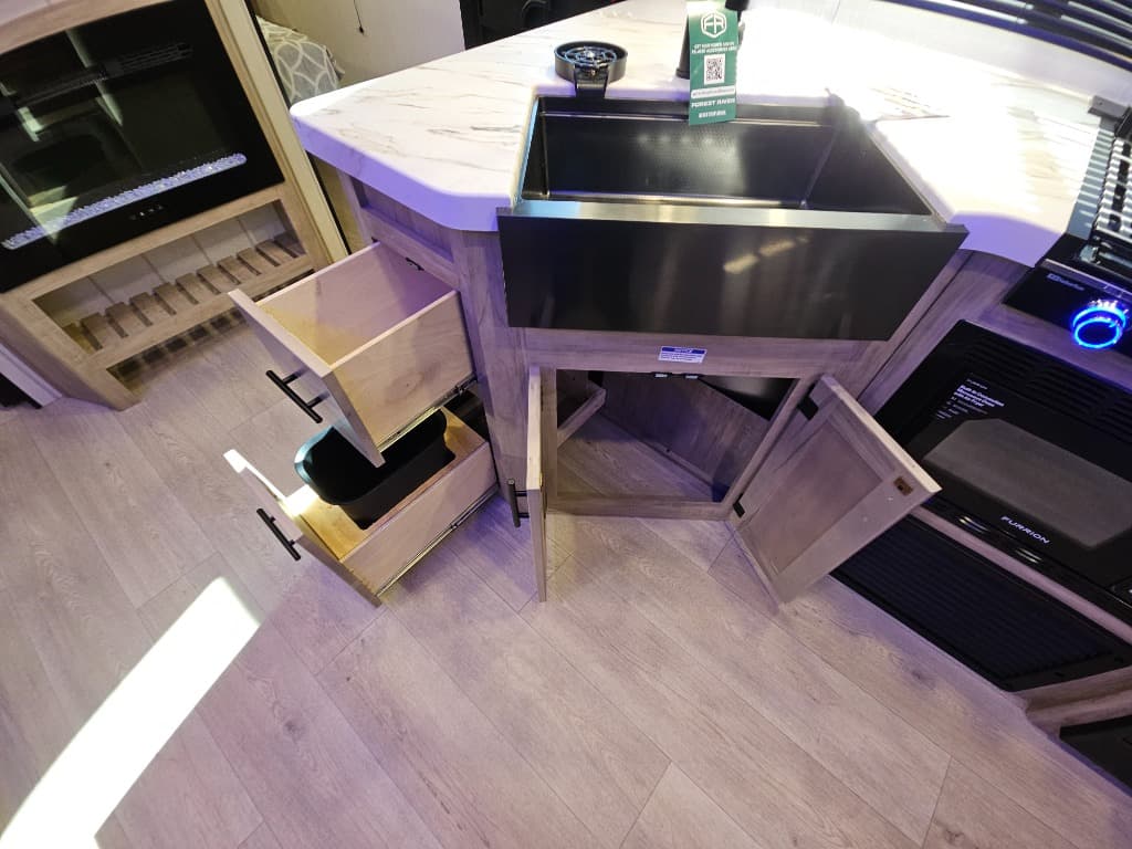 2026 Forest River 2026 Forest River Cherokee Grey Wolf - thumbnail 24