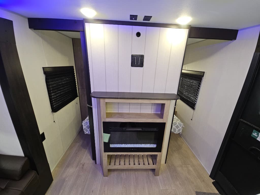 2026 Forest River 2026 Forest River Cherokee Grey Wolf - thumbnail 25