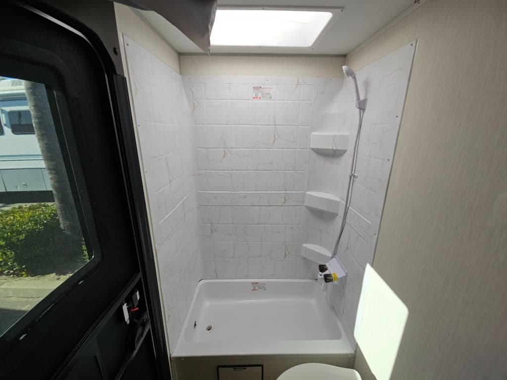 2026 Forest River 2026 Forest River Cherokee Grey Wolf - thumbnail 32