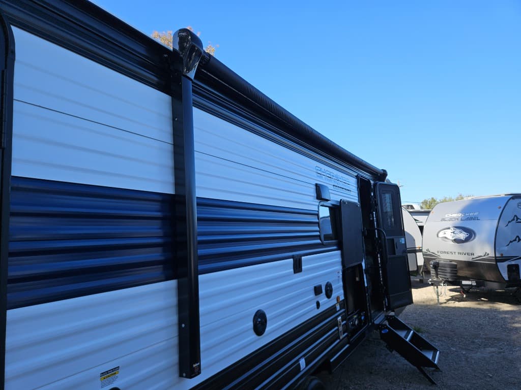 2026 Forest River 2026 Forest River Cherokee Grey Wolf - thumbnail 53