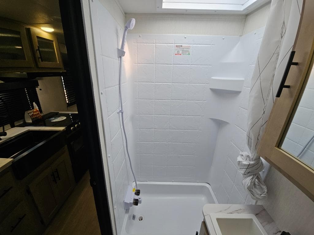 2026 Forest River 2026 Forest River Cherokee Grey Wolf - thumbnail 25