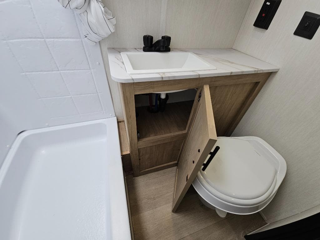 2026 Forest River 2026 Forest River Cherokee Grey Wolf - thumbnail 29