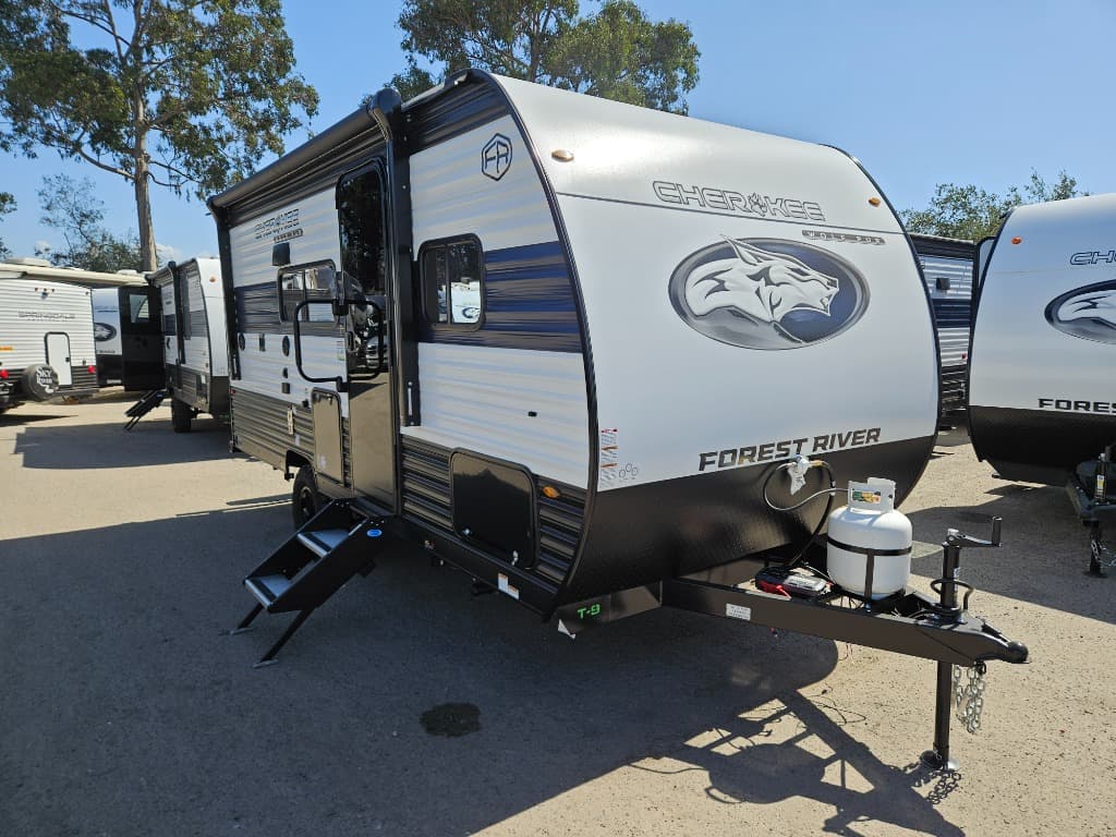 2026 Forest River Cherokee Wolf Pup 16BHSW