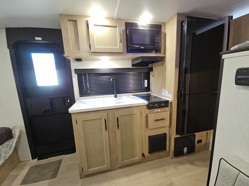 2026 Forest River 2026 Forest River Cherokee Wolf Pup - thumbnail 13