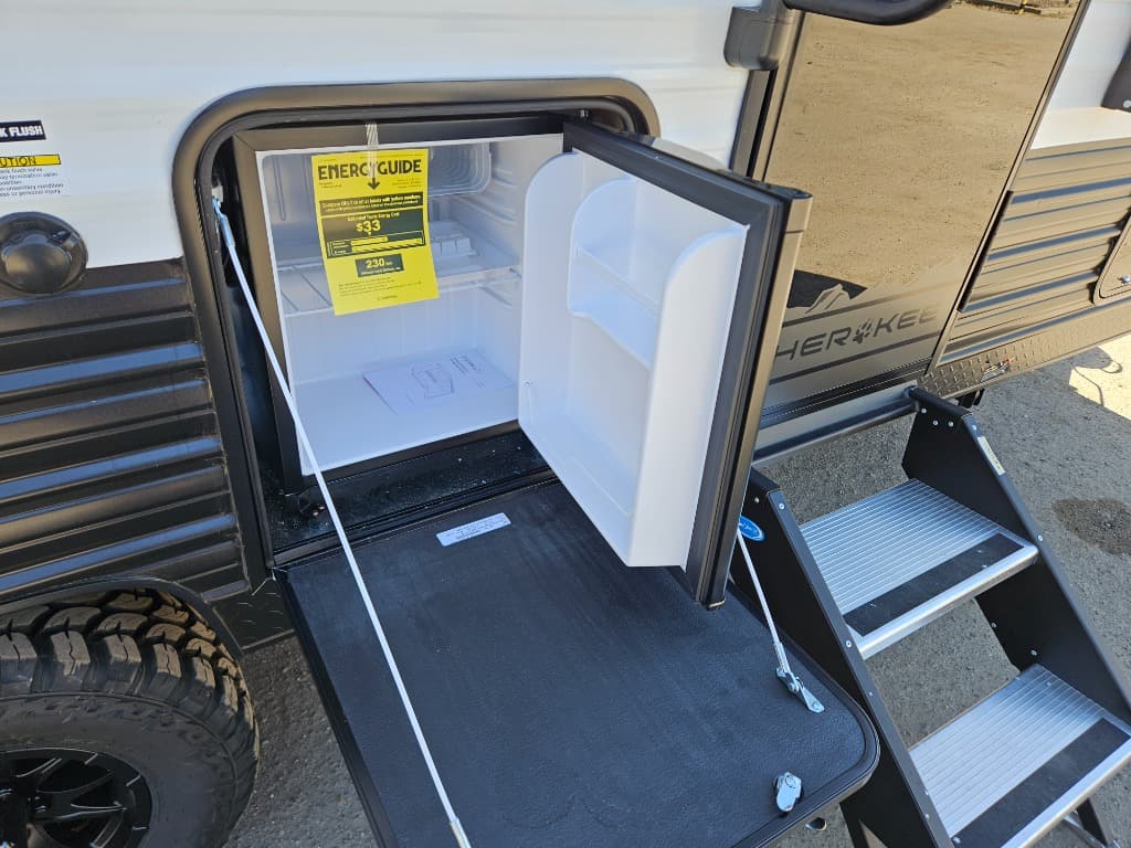 2026 Forest River 2026 Forest River Cherokee Wolf Pup - thumbnail 32