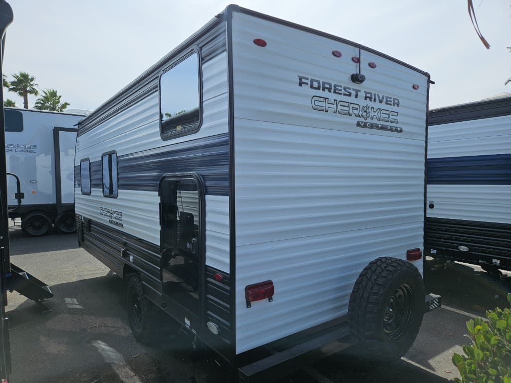 2026 Forest River 2026 Forest River Cherokee Wolf Pup - thumbnail 5