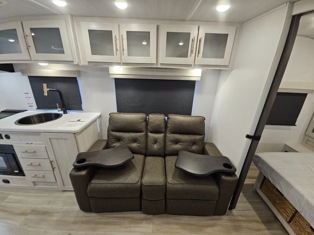 2026 Forest River 2026 Forest River R-Pod - thumbnail 10