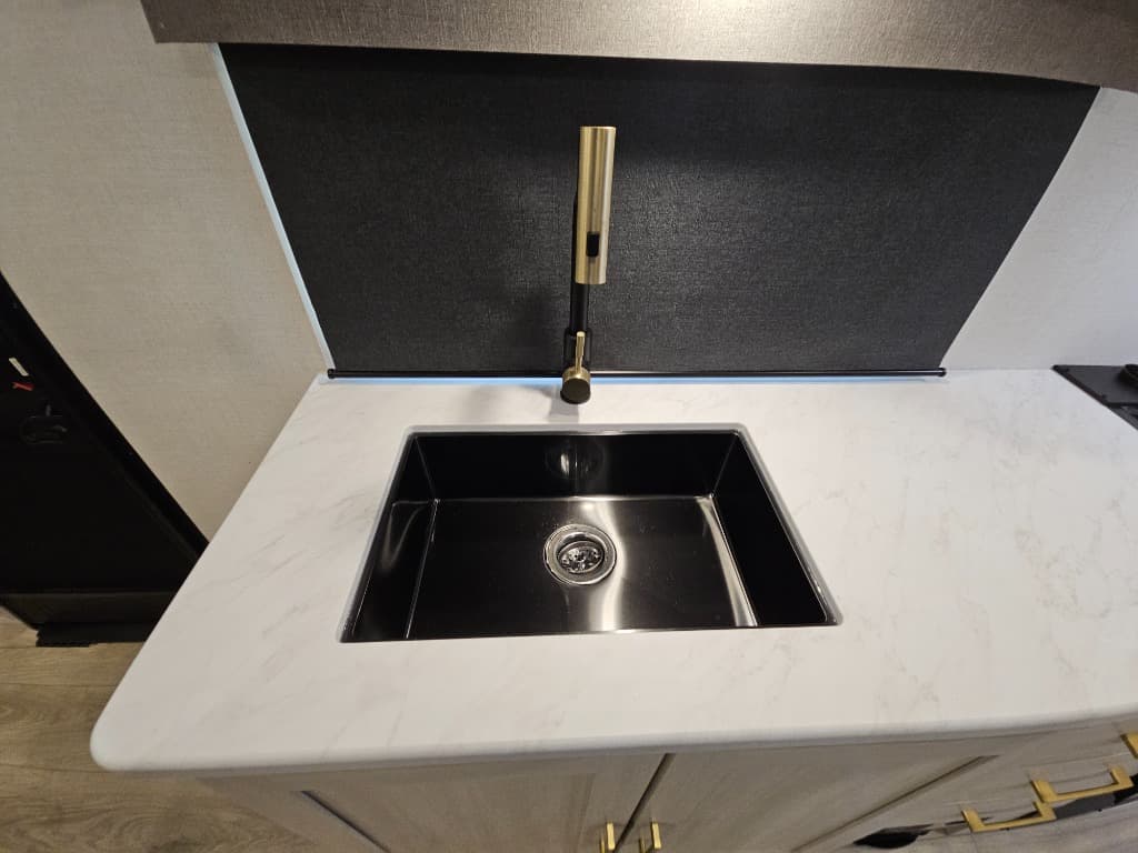 2026 Forest River 2026 Forest River Surveyor Legend - thumbnail 24