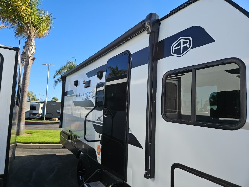 2026 Forest River 2026 Forest River Surveyor Legend - thumbnail 35