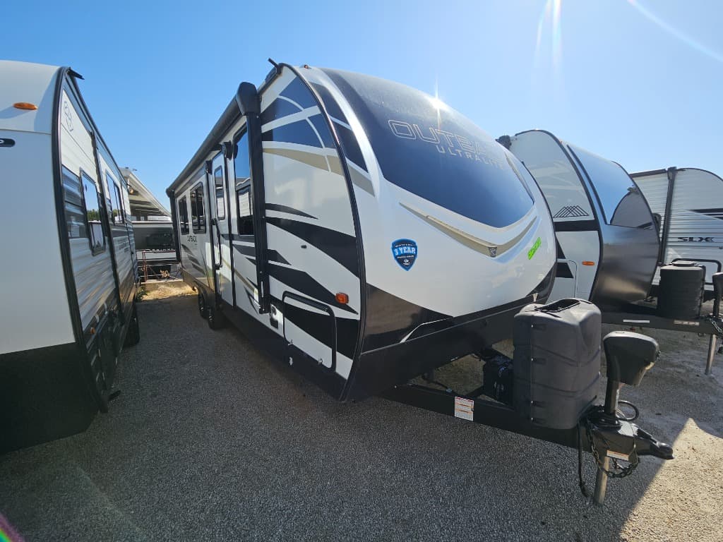 2021 Keystone RV 2021 Keystone RV Outback Ultra-Lite - image 1