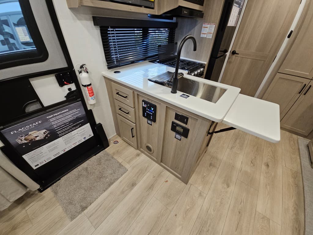 2026 Forest River 2026 Forest River Flagstaff Micro Lite - thumbnail 24