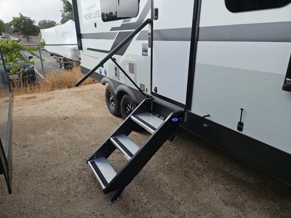 2026 Forest River 2026 Forest River Flagstaff Micro Lite - thumbnail 43