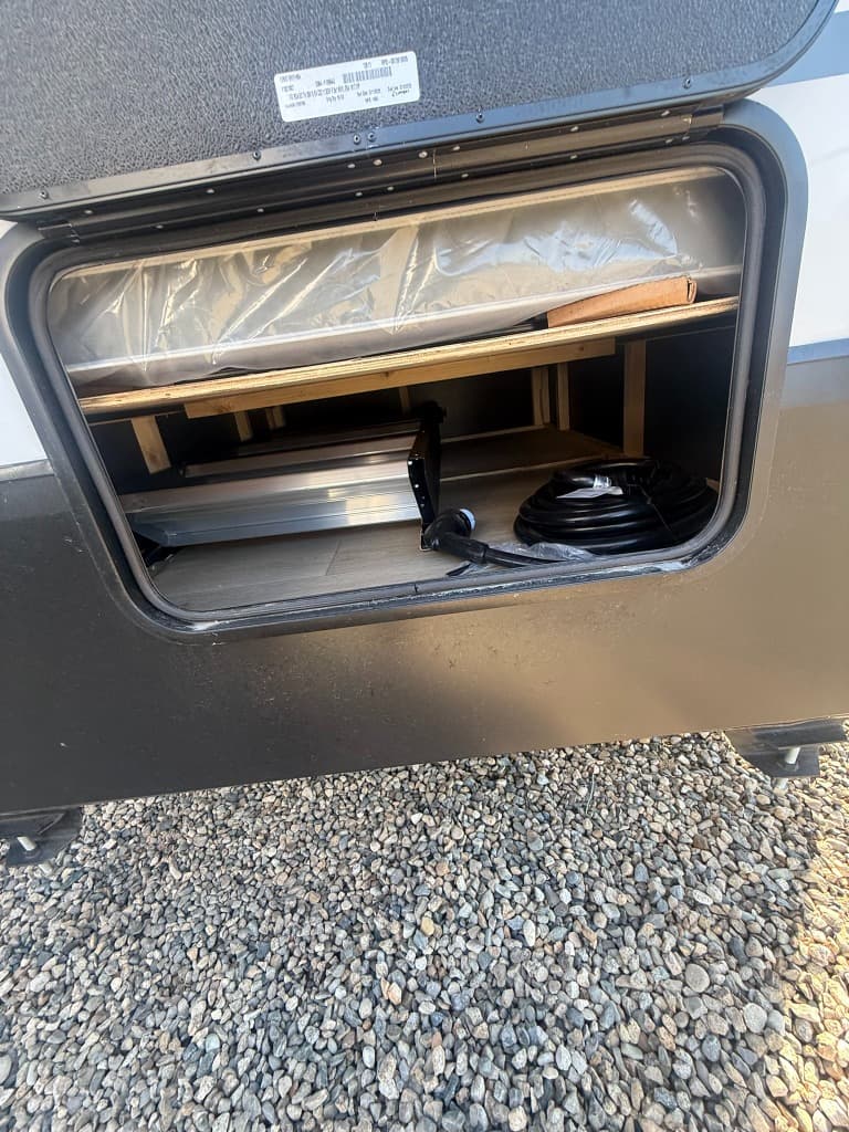 2026 Forest River 2026 Forest River Cherokee Timberwolf Black Label Destination Trailer - thumbnail 22