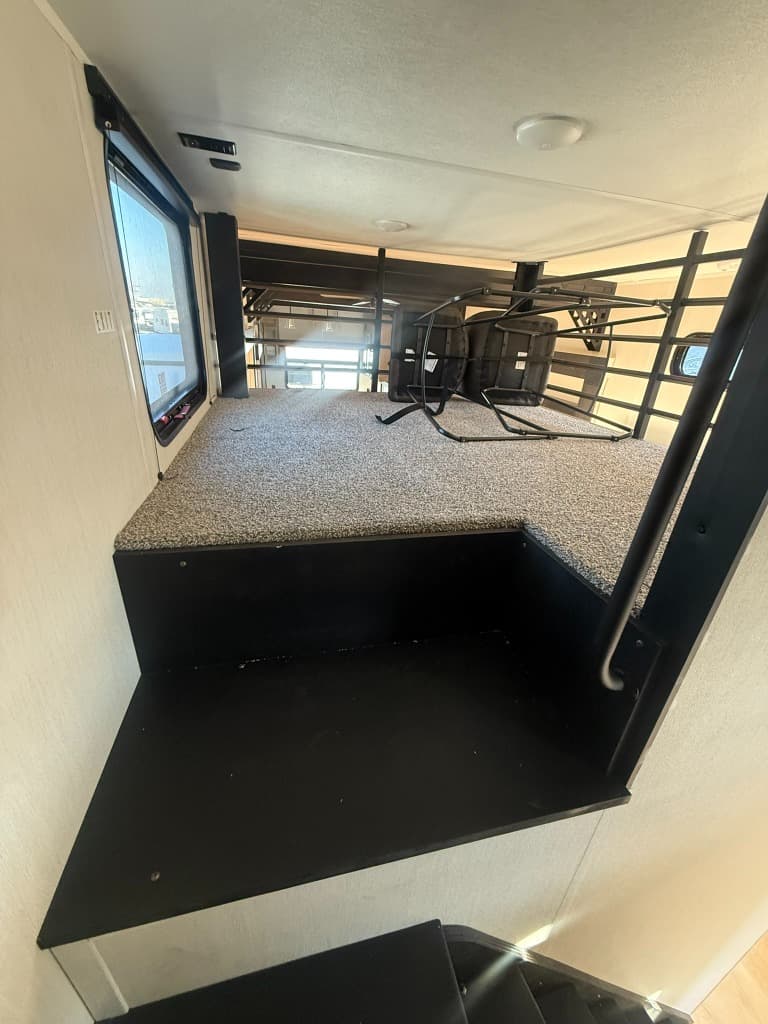 2026 Forest River 2026 Forest River Cherokee Timberwolf Black Label Destination Trailer - thumbnail 25