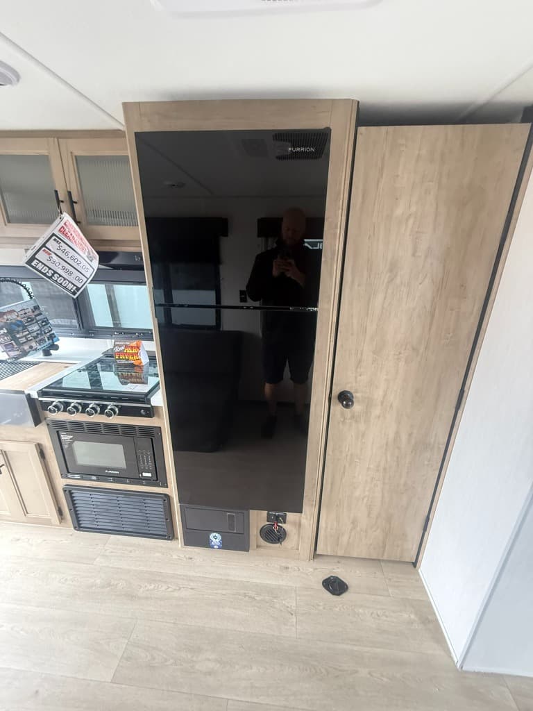 2026 Forest River 2026 Forest River Cherokee Grey Wolf Black Label Toy Hauler - thumbnail 14