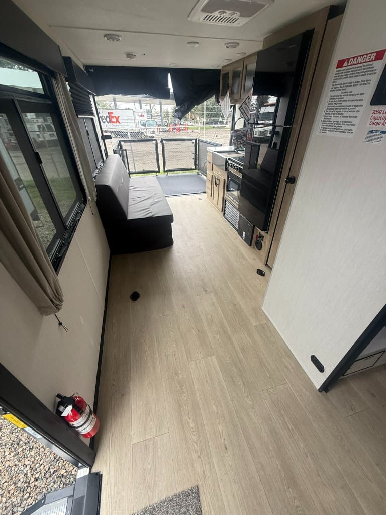 2026 Forest River 2026 Forest River Cherokee Grey Wolf Black Label Toy Hauler - thumbnail 15