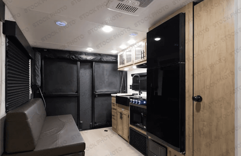 2026 Forest River 2026 Forest River Cherokee Grey Wolf Black Label Toy Hauler - thumbnail 23