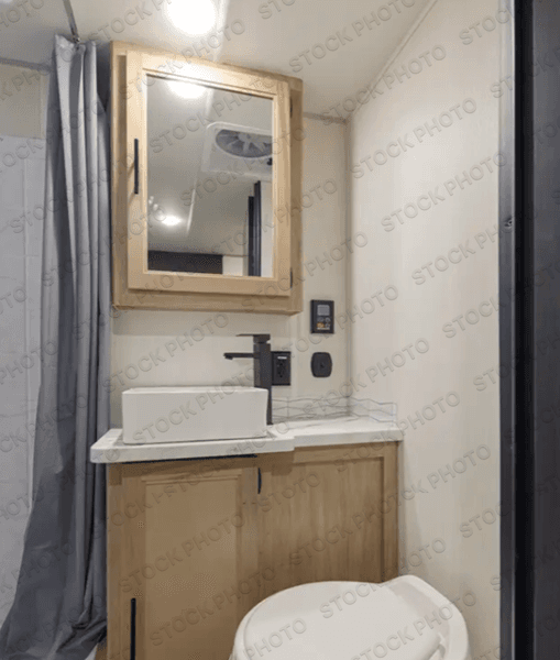 2026 Forest River 2026 Forest River Cherokee Grey Wolf Black Label Toy Hauler - thumbnail 25