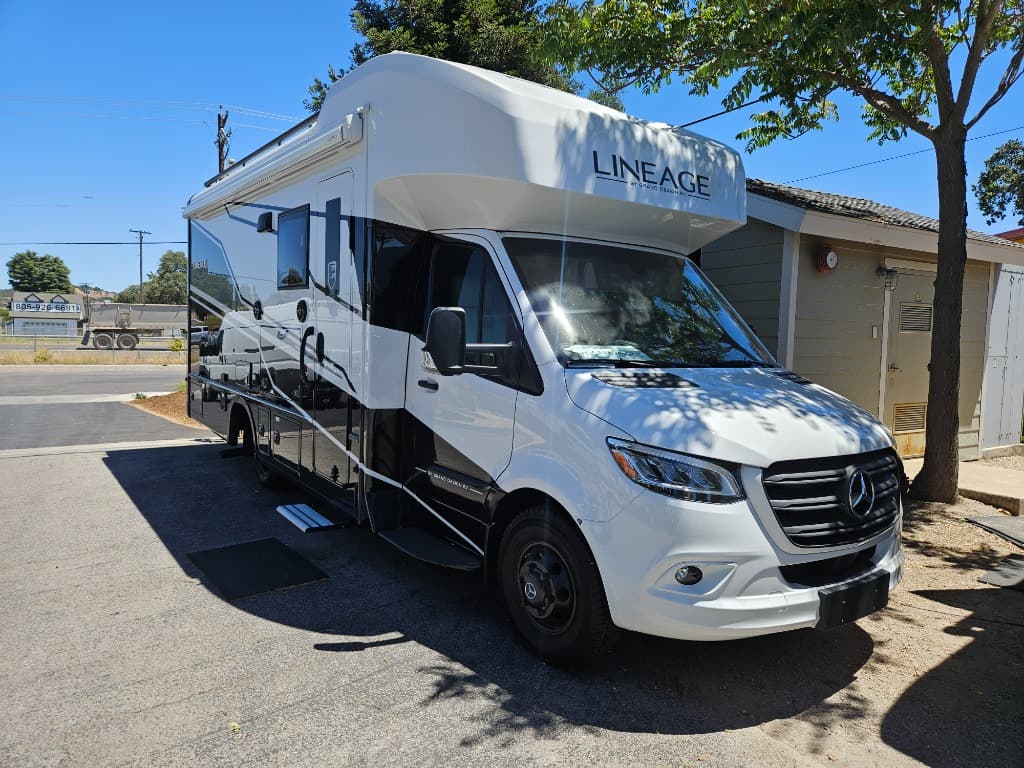 2026 Grand Design Lineage Series M 25FW