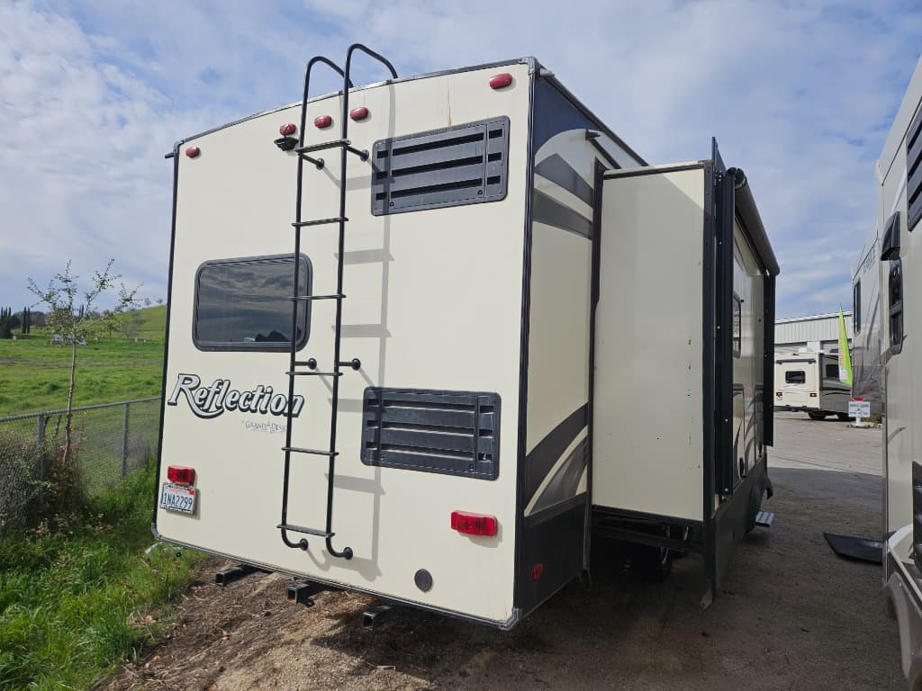 2019 Grand Design 2019 Grand Design Reflection - thumbnail 2