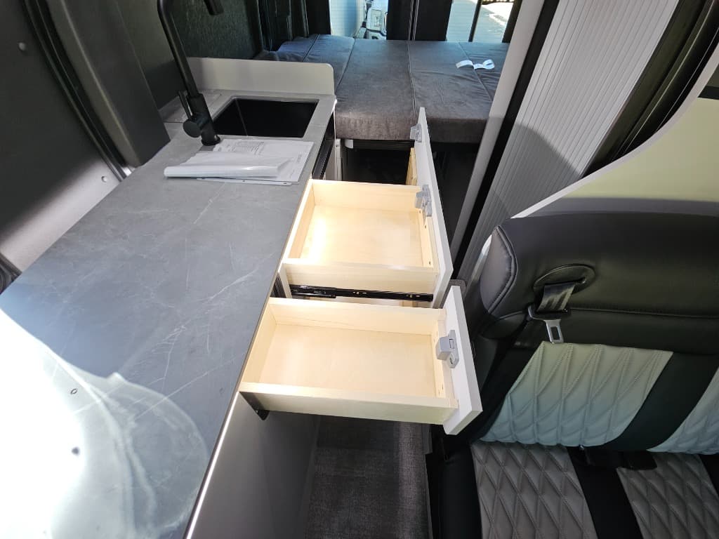 2026 Grand Design 2026 Grand Design Lineage Series Vt - thumbnail 20