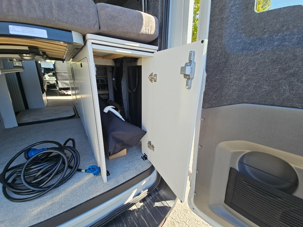 2026 Grand Design 2026 Grand Design Lineage Series Vt - thumbnail 42