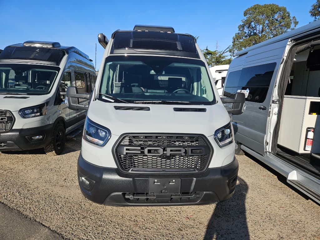 2026 Grand Design 2026 Grand Design Lineage Series Vt - thumbnail 7