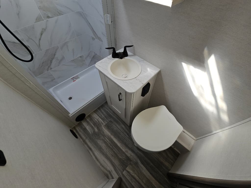 2025 Gulf Stream 2025 Gulf Stream Conquest - thumbnail 18