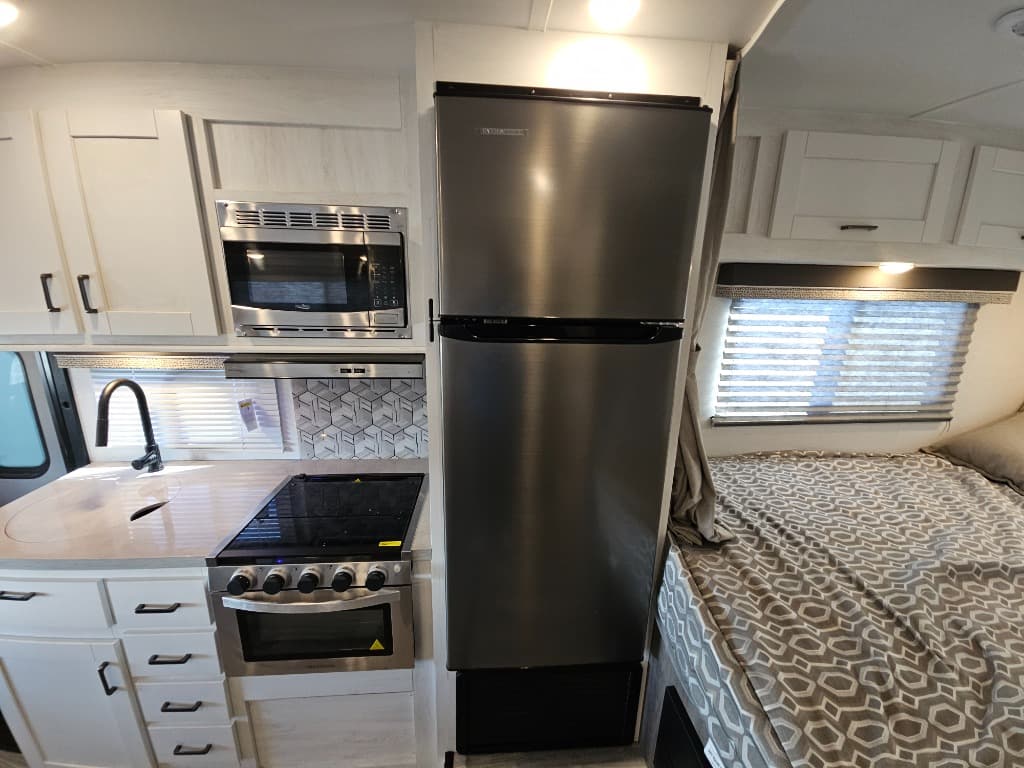 2025 Gulf Stream 2025 Gulf Stream Conquest - thumbnail 27