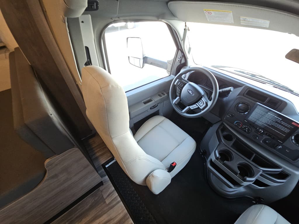 2025 Gulf Stream 2025 Gulf Stream Conquest - thumbnail 43