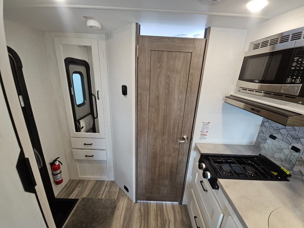 2025 Gulf Stream 2025 Gulf Stream BT Cruiser - thumbnail 38