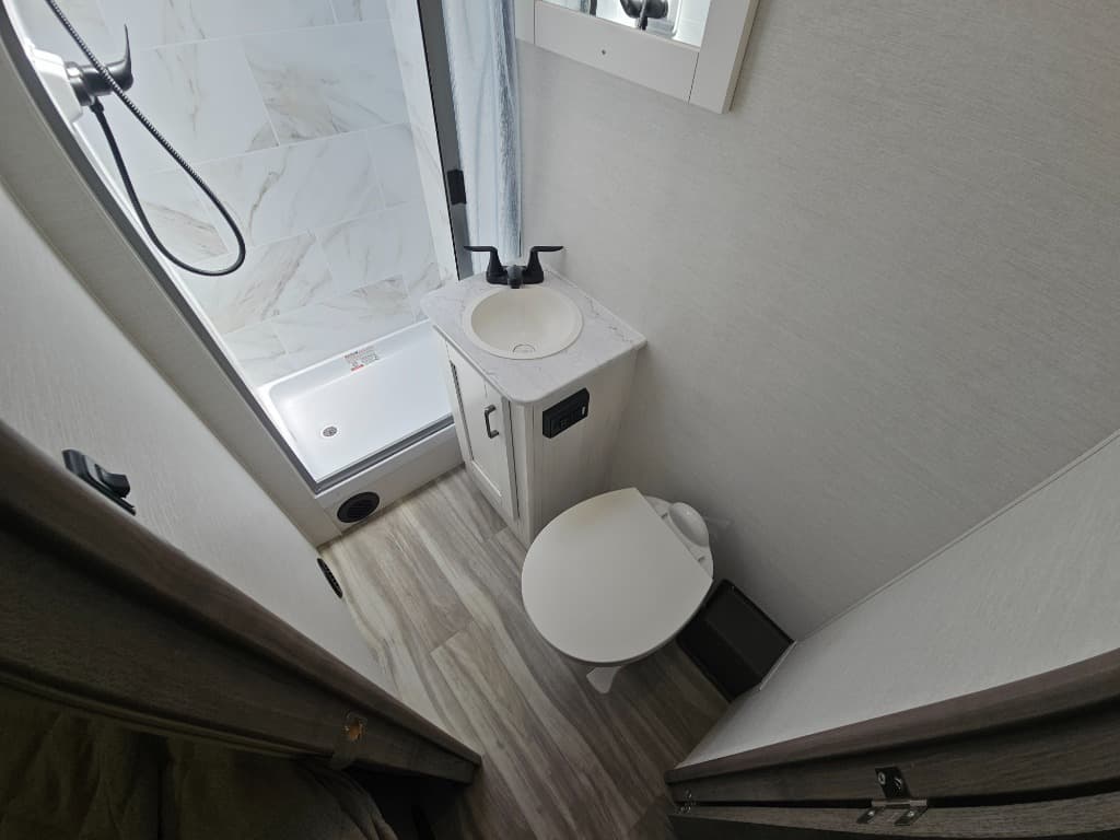 2025 Gulf Stream 2025 Gulf Stream Conquest - thumbnail 18