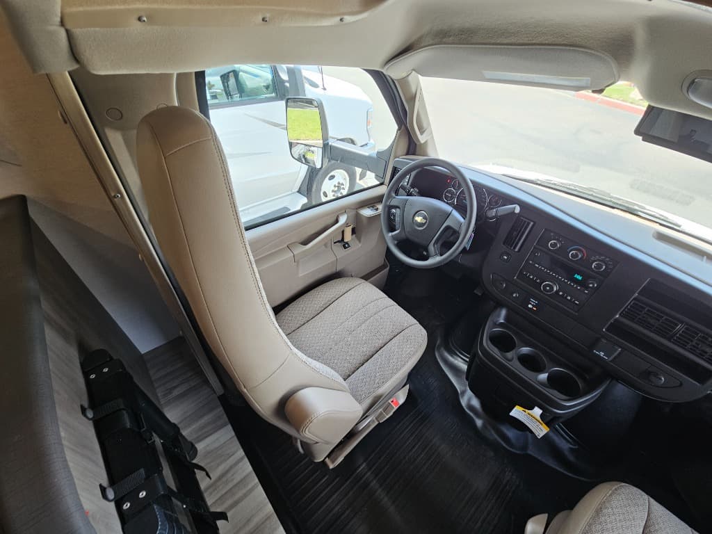 2025 Gulf Stream 2025 Gulf Stream Conquest - thumbnail 35