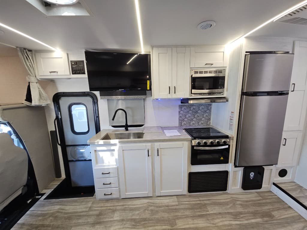 2026 Gulf Stream 2026 Gulf Stream Conquest Class C - thumbnail 24