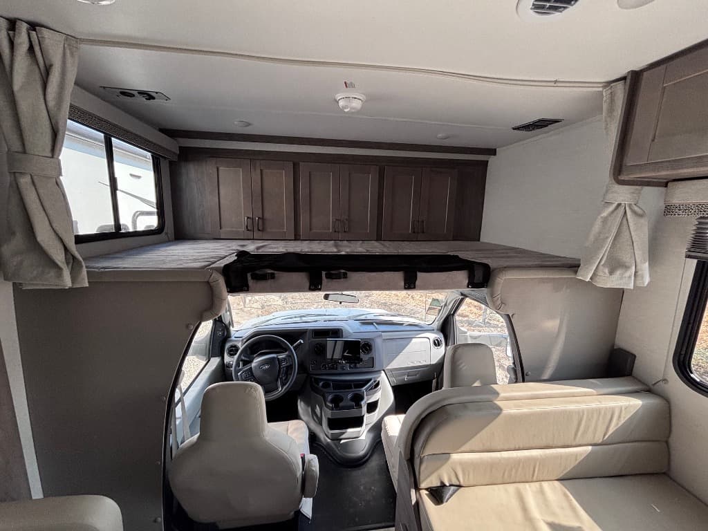 2026 Gulf Stream RV 2026 Gulf Stream RV Conquest Class C - thumbnail 7