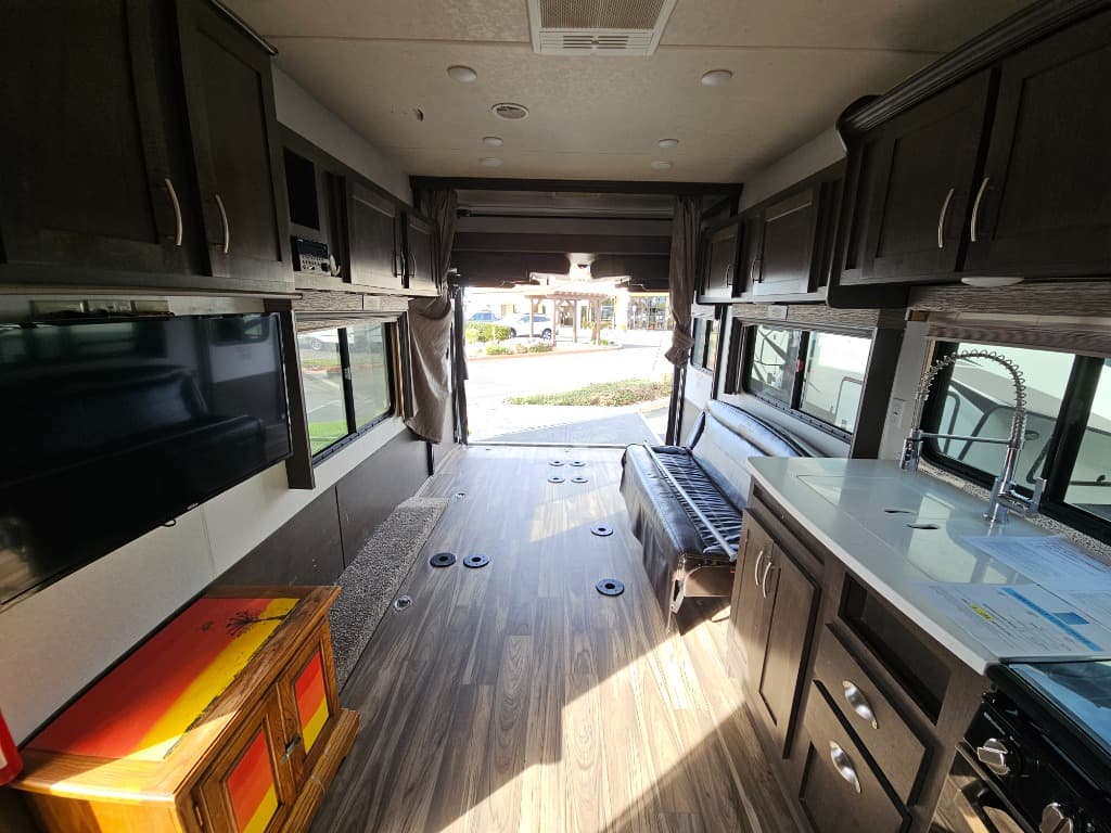 2019 Forest River 2019 Forest River Stealth - thumbnail 8