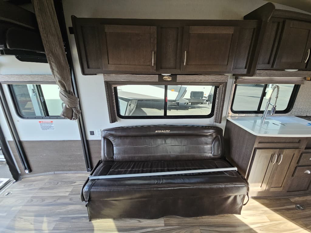 2019 Forest River 2019 Forest River Stealth - thumbnail 17