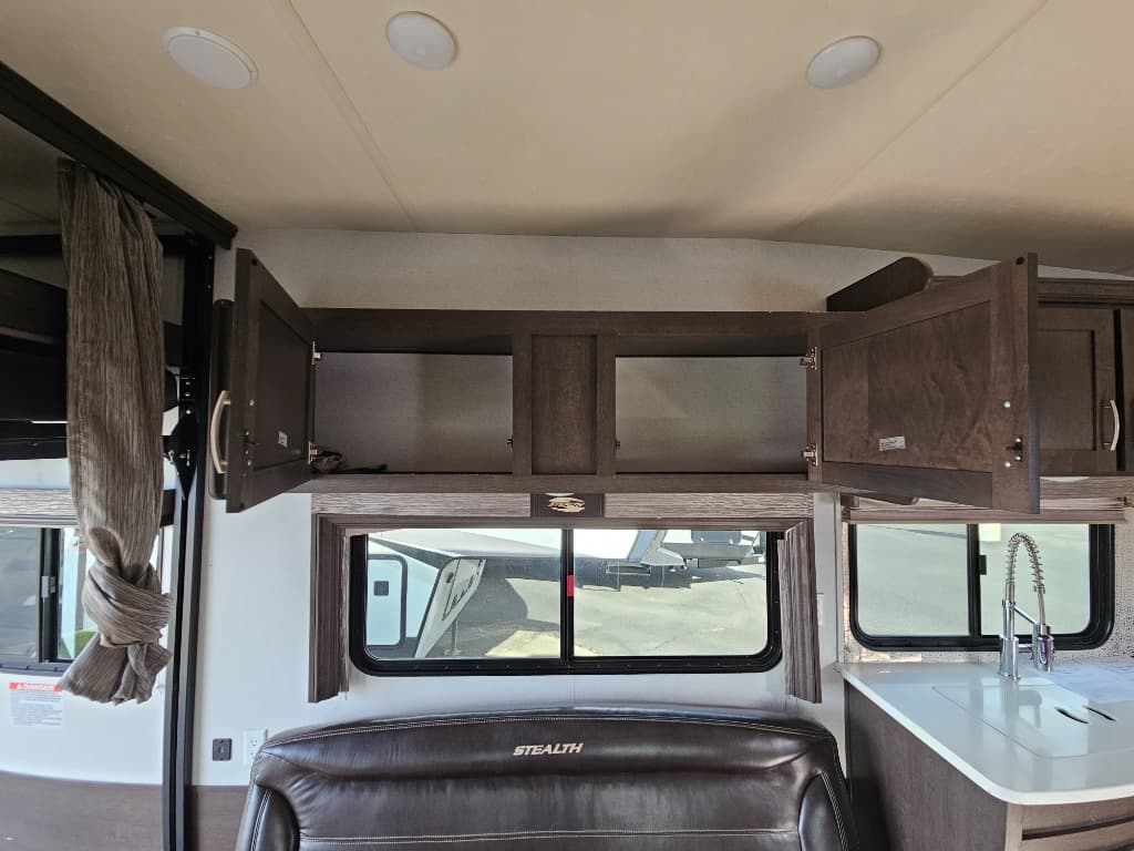 2019 Forest River 2019 Forest River Stealth - thumbnail 20