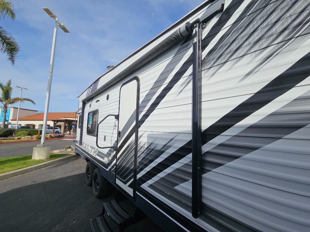 2019 Forest River 2019 Forest River Stealth - thumbnail 42