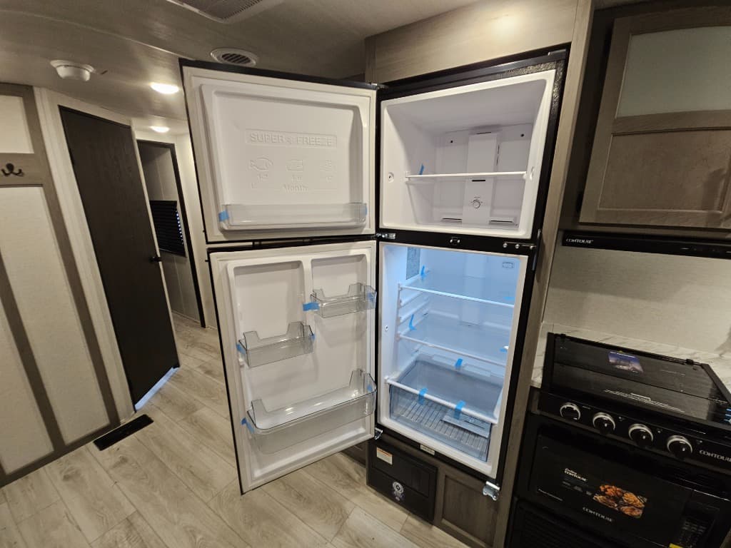 2025 Keystone RV 2025 Keystone RV Hideout - thumbnail 19