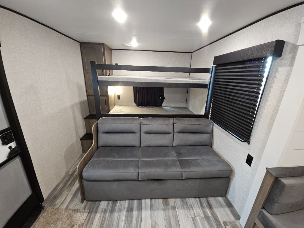 2025 Jayco 2025 Jayco Jay Flight SLX - thumbnail 6