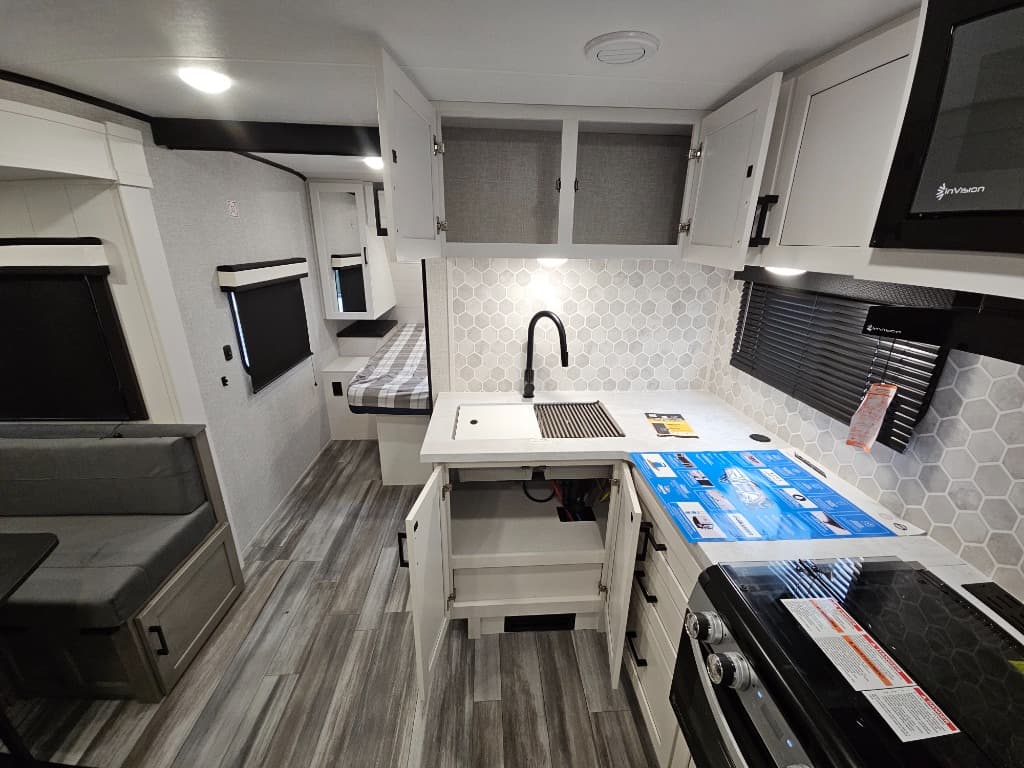 2025 Jayco 2025 Jayco Jay Feather - thumbnail 21